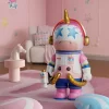 MEGA SPACE MOLLY 100 % × Emoji™-serien