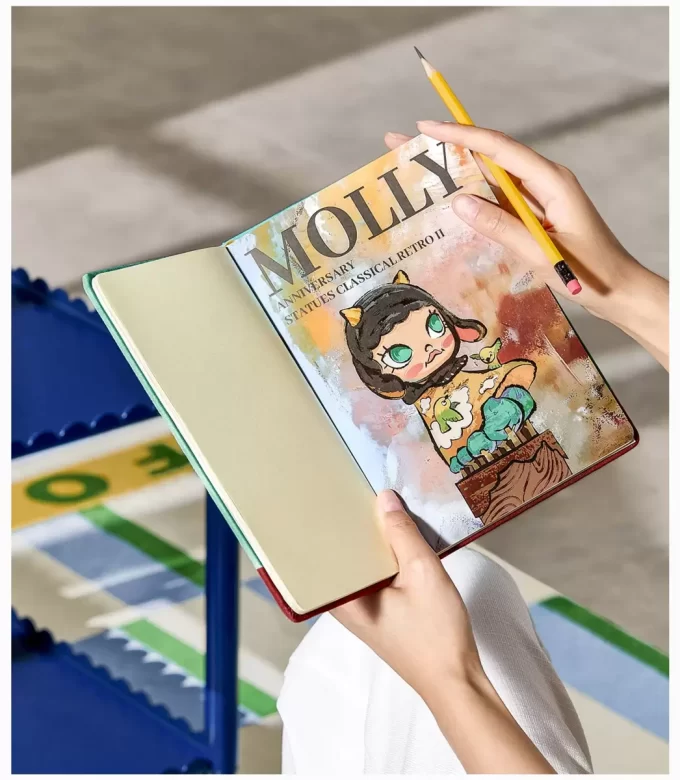 MOLLY jubileumsstatue klassisk retro 2-serie – notatbok