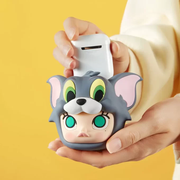 MOLLY X Warner Bros. 100-årsjubileumsserien – øretelefonveske (Tom og Jerry)