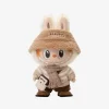 MONSTRENE – DRESS BE LATTE Vinyl Plysjdukke