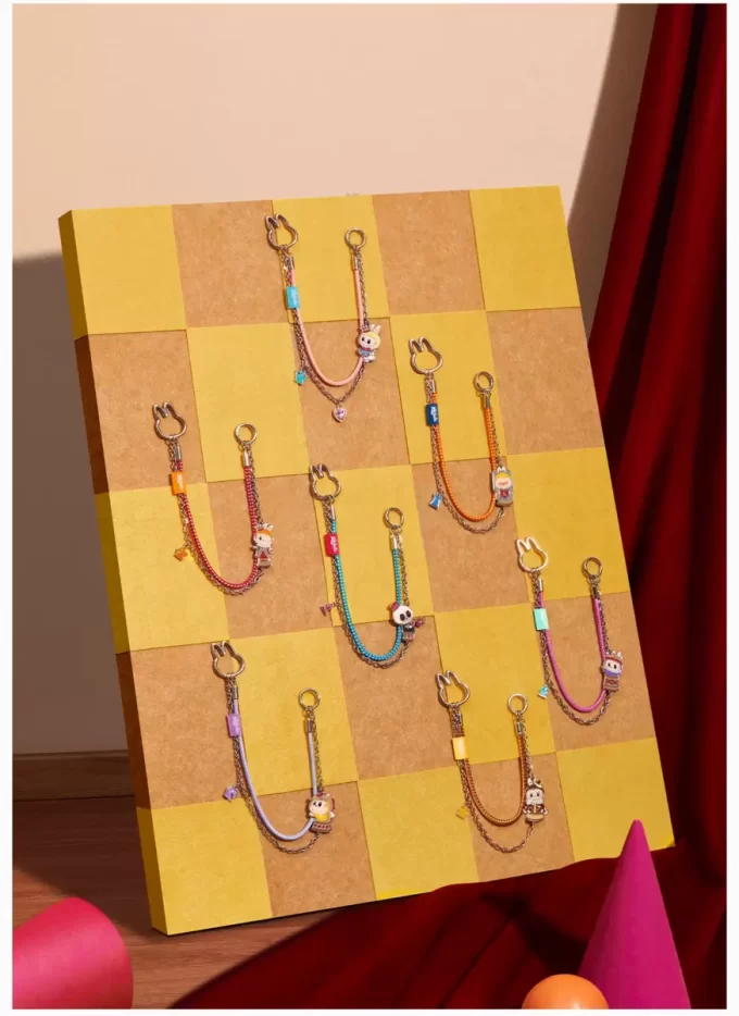THE MONSTERS Let’s Checkmate-serien – anheng til blindboks