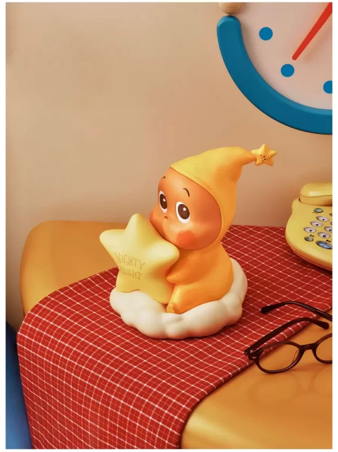 Twinkle Twinkle Classic-serien – Godnatt-klapp-aktivert lampe